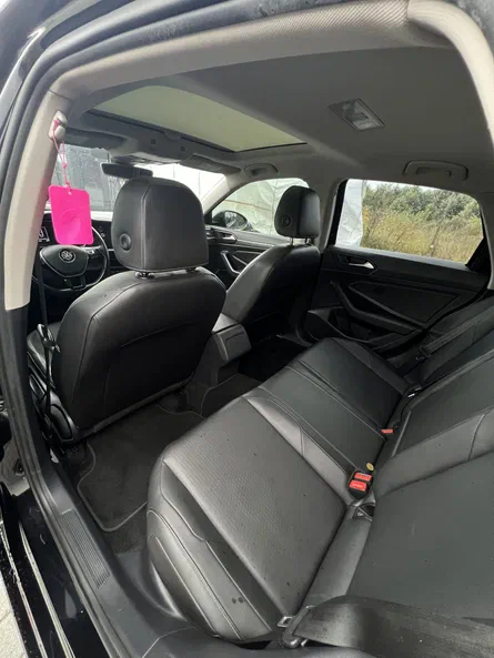 Volkswagen Jetta 2018 - 6