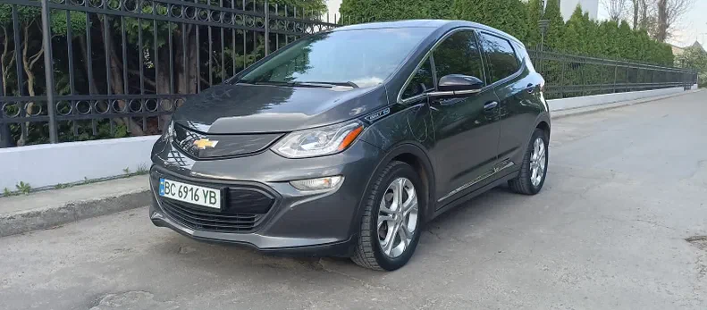 Chevrolet Bolt 2016