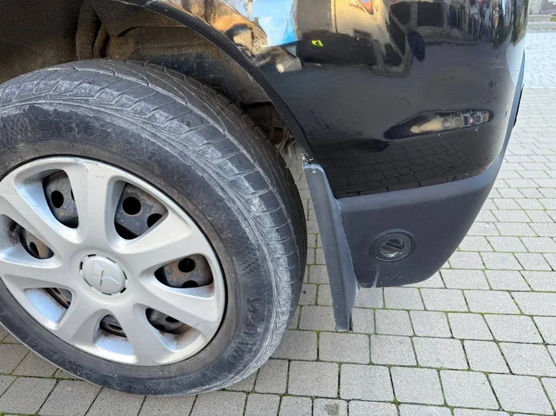 Mitsubishi ASX 2012 - 27