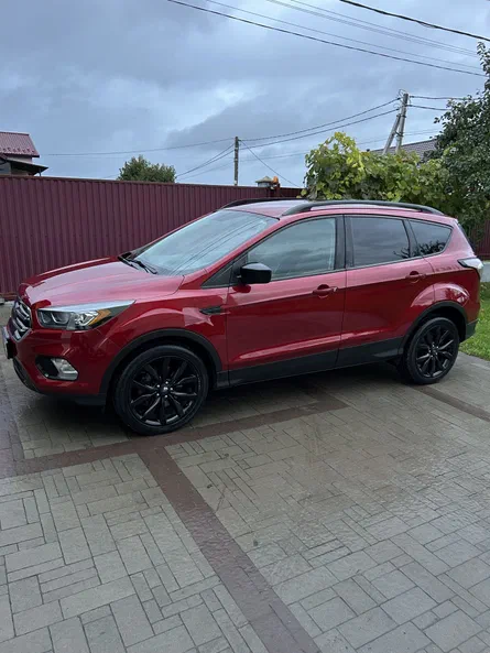 Ford Escape 2017 - 32