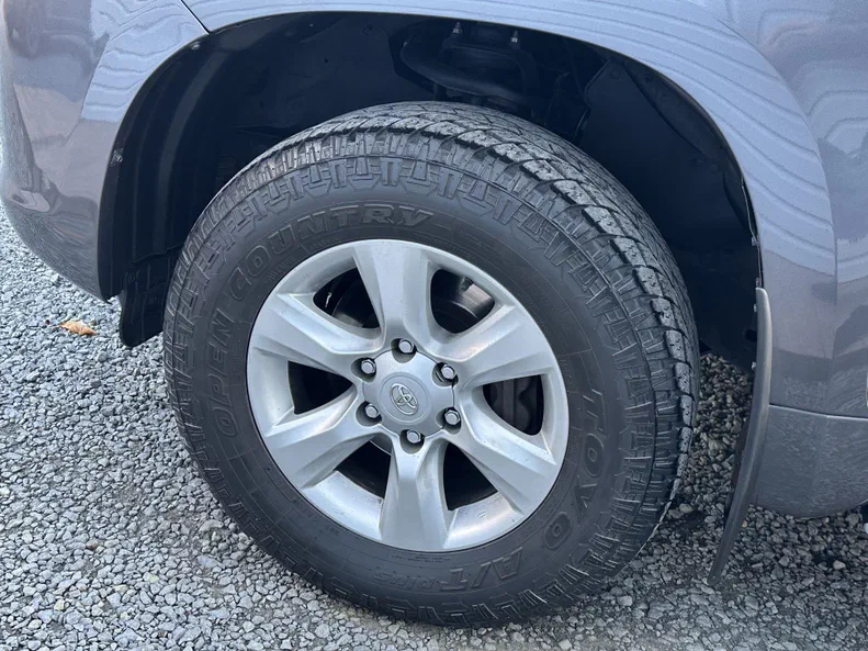 Toyota Land Cruiser Prado 2013 - 7