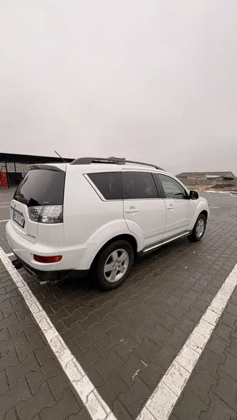Mitsubishi Outlander 2011 - 5