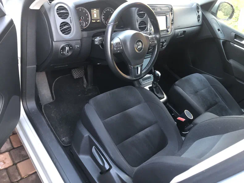 Volkswagen Tiguan 2012 - 11