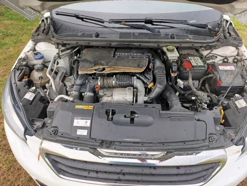 Peugeot 308 2015 - 8