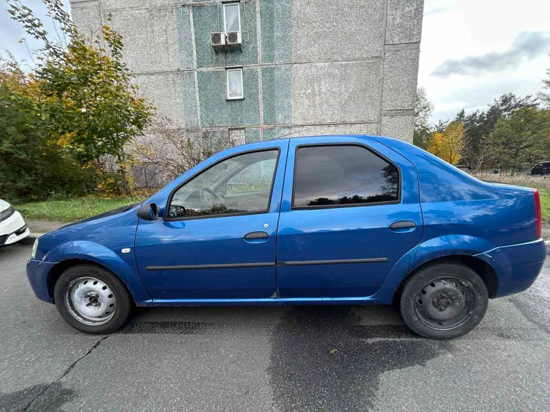 Dacia Logan 2005 - 6