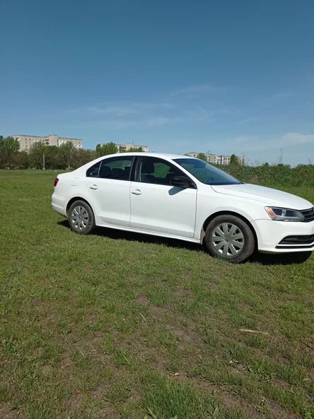 Volkswagen Jetta 2015