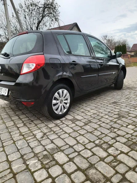 Renault Clio 2011 - 7