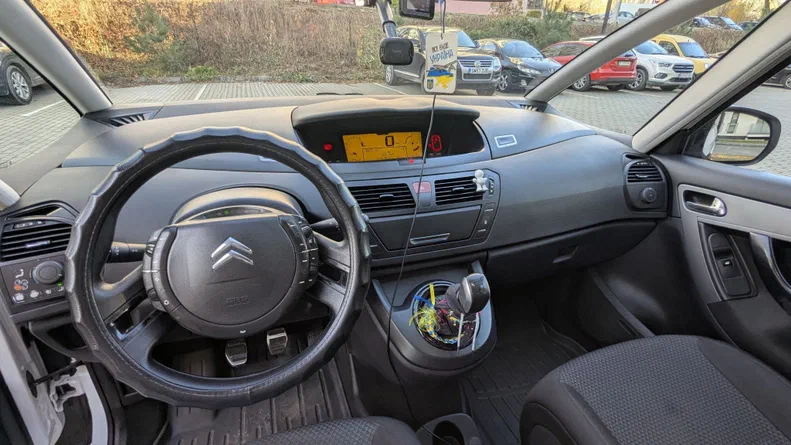 Citroen C4 Picasso 2009 - 10