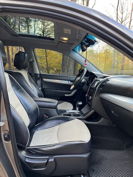 Kia Sorento 2011 - 19