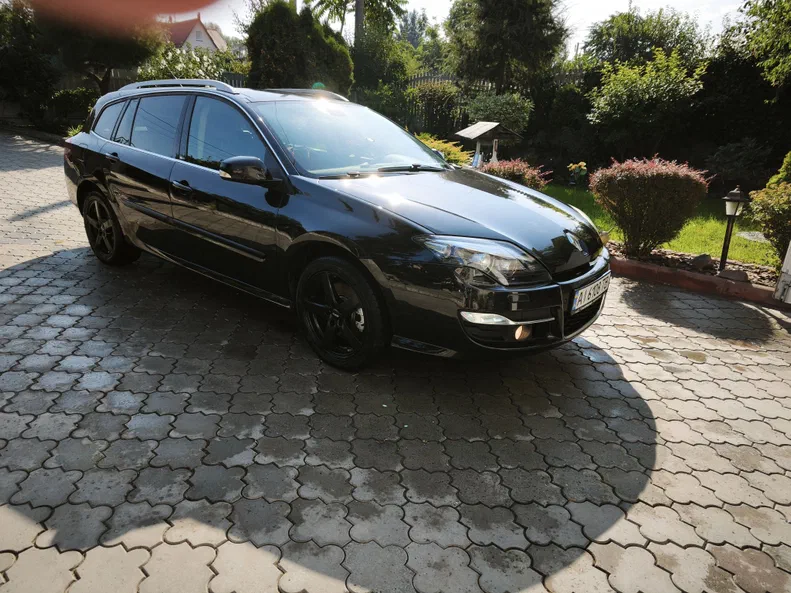 Renault Laguna 2010 - 5