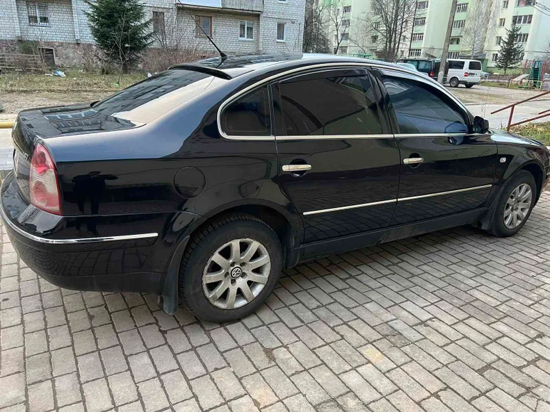 Volkswagen Passat 2003 - 6