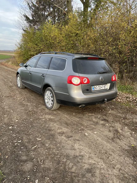 Volkswagen Passat 2005 - 9