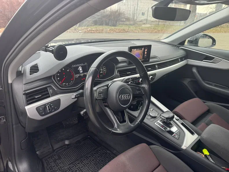Audi A4 2016 - 11
