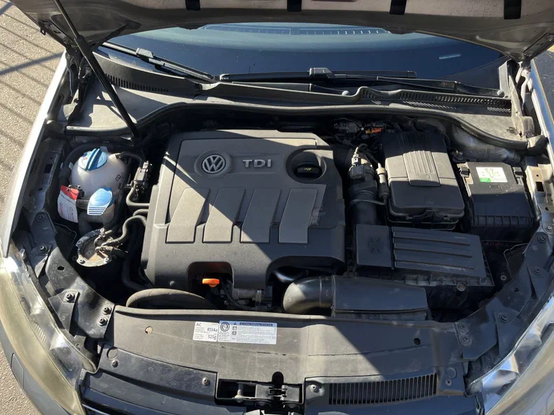 Volkswagen Golf 2011 - 10