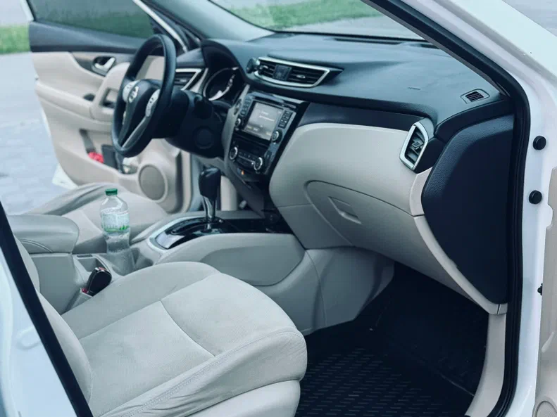 Nissan Rogue 2016 - 11