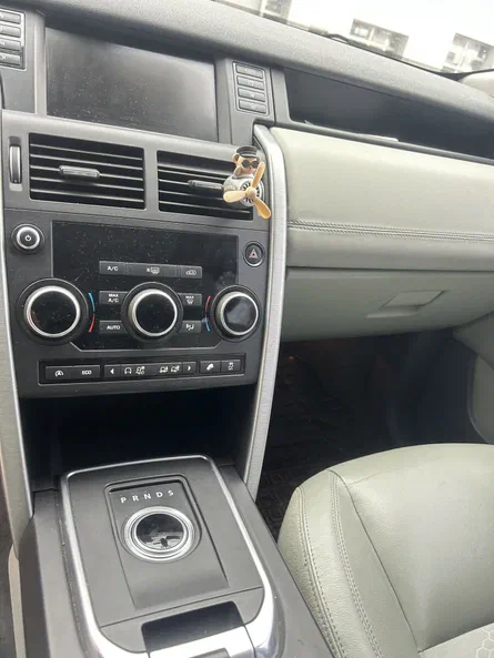 Land Rover Discovery Sport 2015 - 6