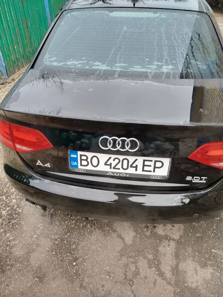 Audi A4 2010 - 8