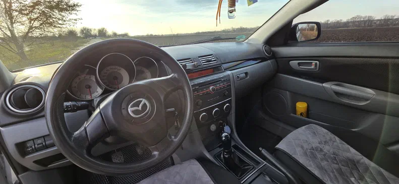 Mazda 3 2008 - 8