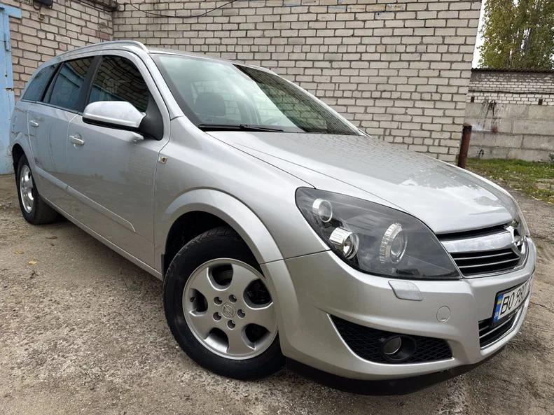 Opel Astra 2009 - 6