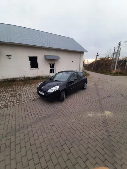 Renault Clio 2011 - 10