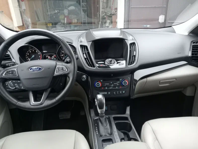 Ford Escape 2019 - 6