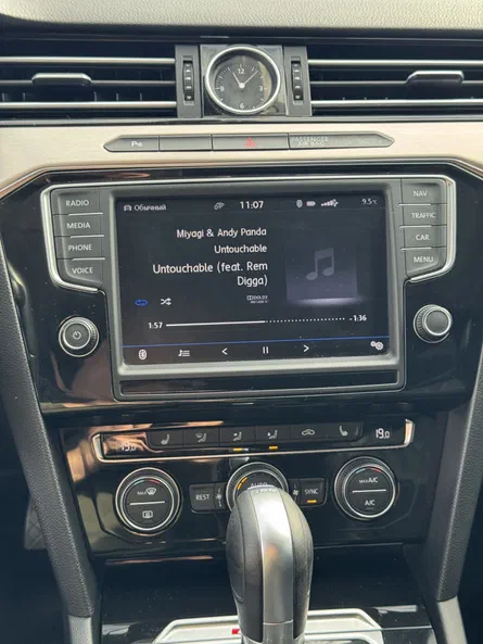 Volkswagen Passat 2017 - 18