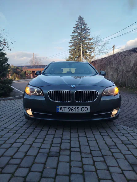 BMW 5 серія 2013 - 21