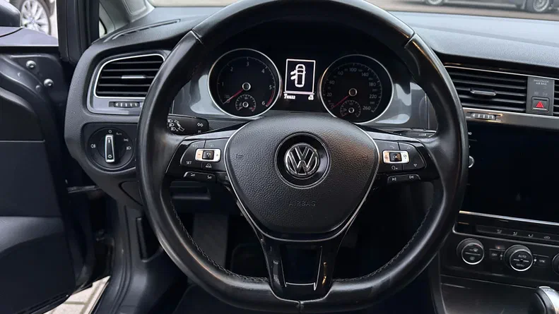 Volkswagen Golf 2017 - 9