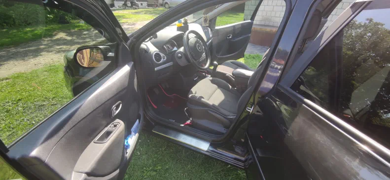 Renault Clio 2011 - 8