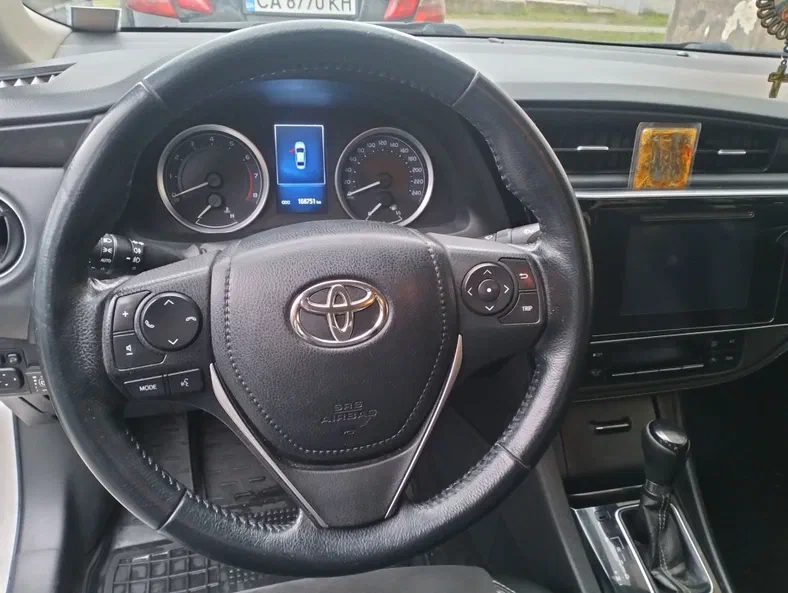 Toyota Corolla 2017 - 6