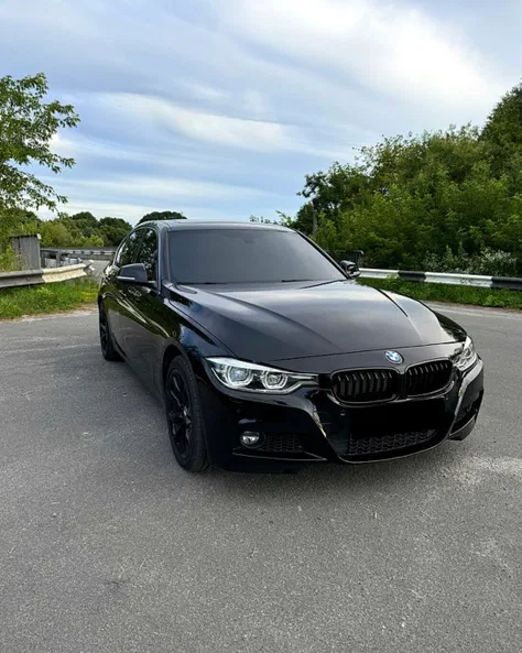 BMW 3 серии 2017