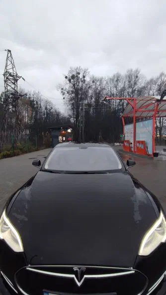 Tesla Model S 2014
