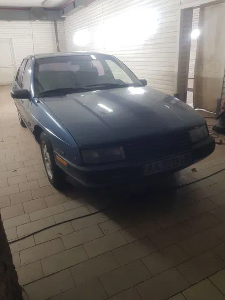Chevrolet Corsica 1990