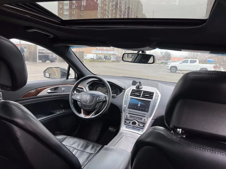 Lincoln MKZ 2016 - 27