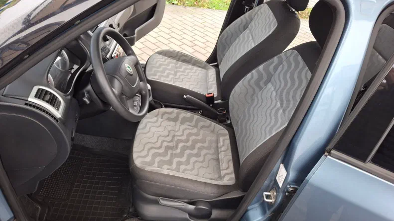 Skoda Fabia 2009 - 9