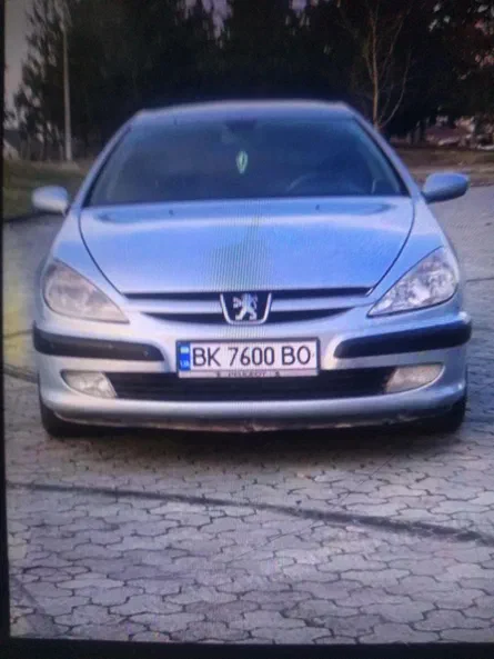 Peugeot 607 2003