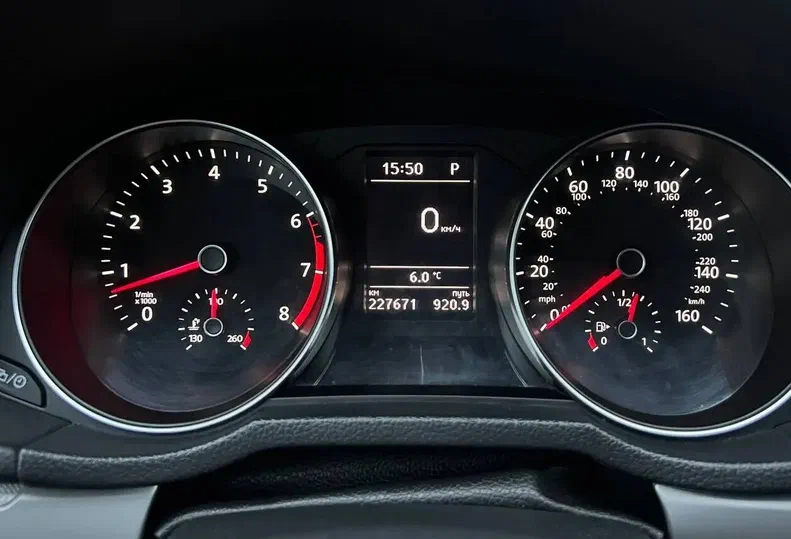 Volkswagen Passat 2016 - 19