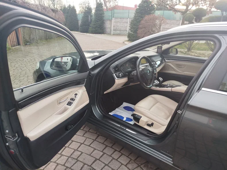BMW 5 серія 2013 - 9
