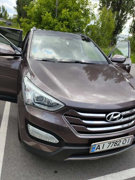 Hyundai Santa Fe 2013 - 16
