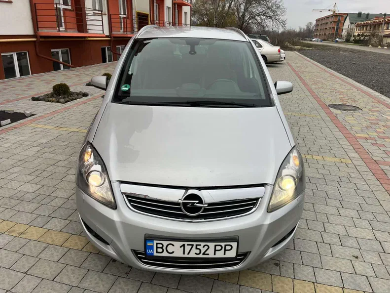 Opel Zafira 2009