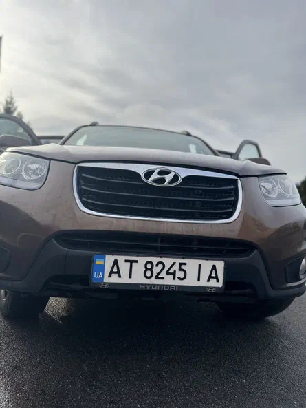 Hyundai Santa Fe 2011