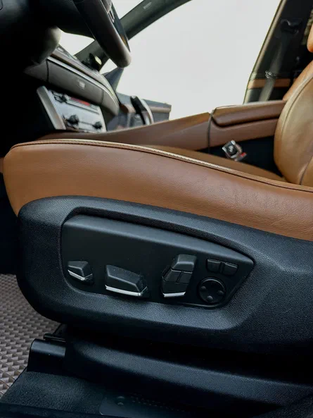 BMW 5 серія 2016 - 31