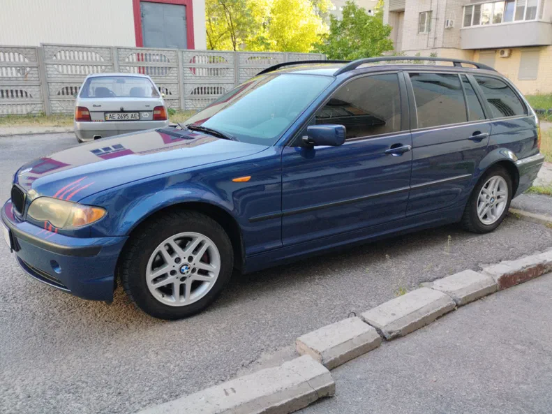 BMW 3 серія 2004 - 7