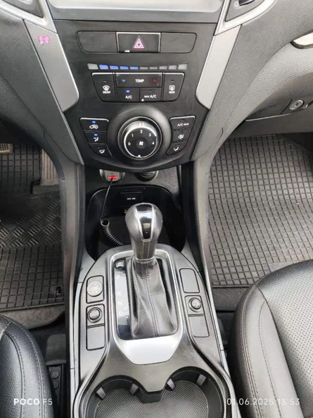 Hyundai Santa Fe 2013 - 5
