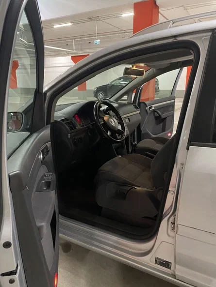 Volkswagen Touran 2006