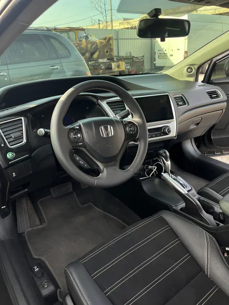 Honda Civic 2013 - 5