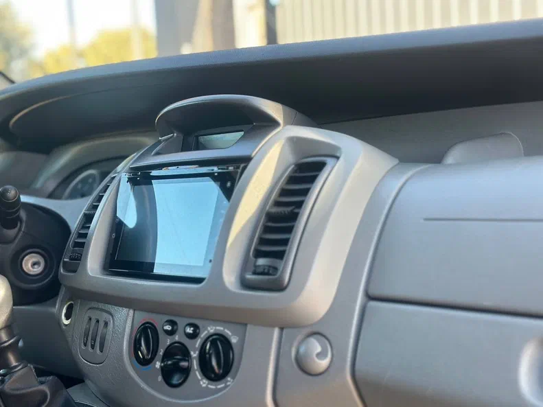 Opel Vivaro 2008 - 20