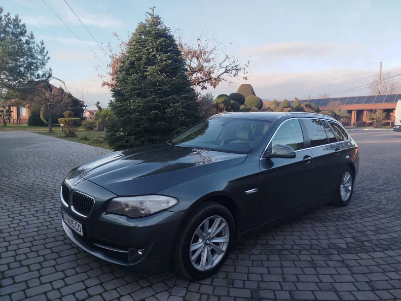 BMW 5 серія 2013 - 22