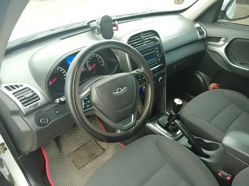 Chery Tiggo 3 2016 - 18