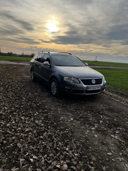 Volkswagen Passat 2005 - 6